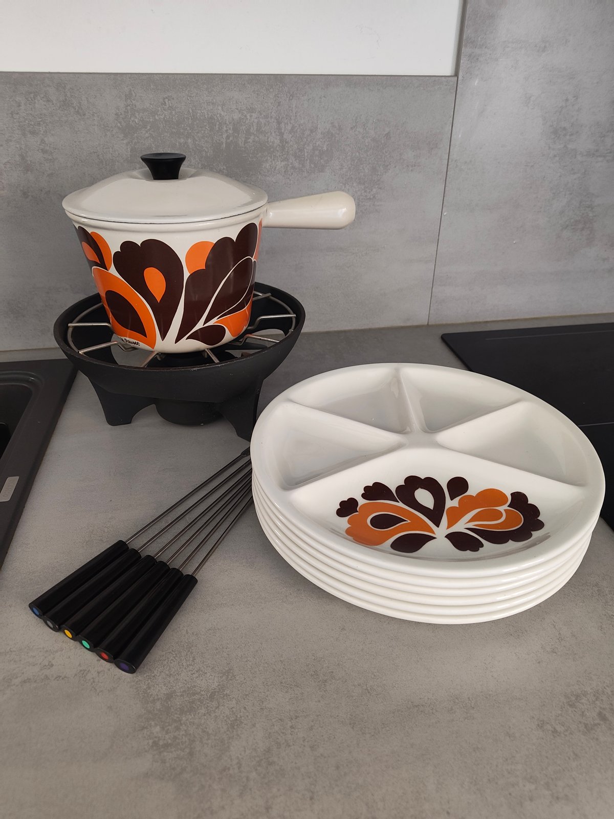Vintage Le Creuset Paon Fondue Set – Made in France — photo 18