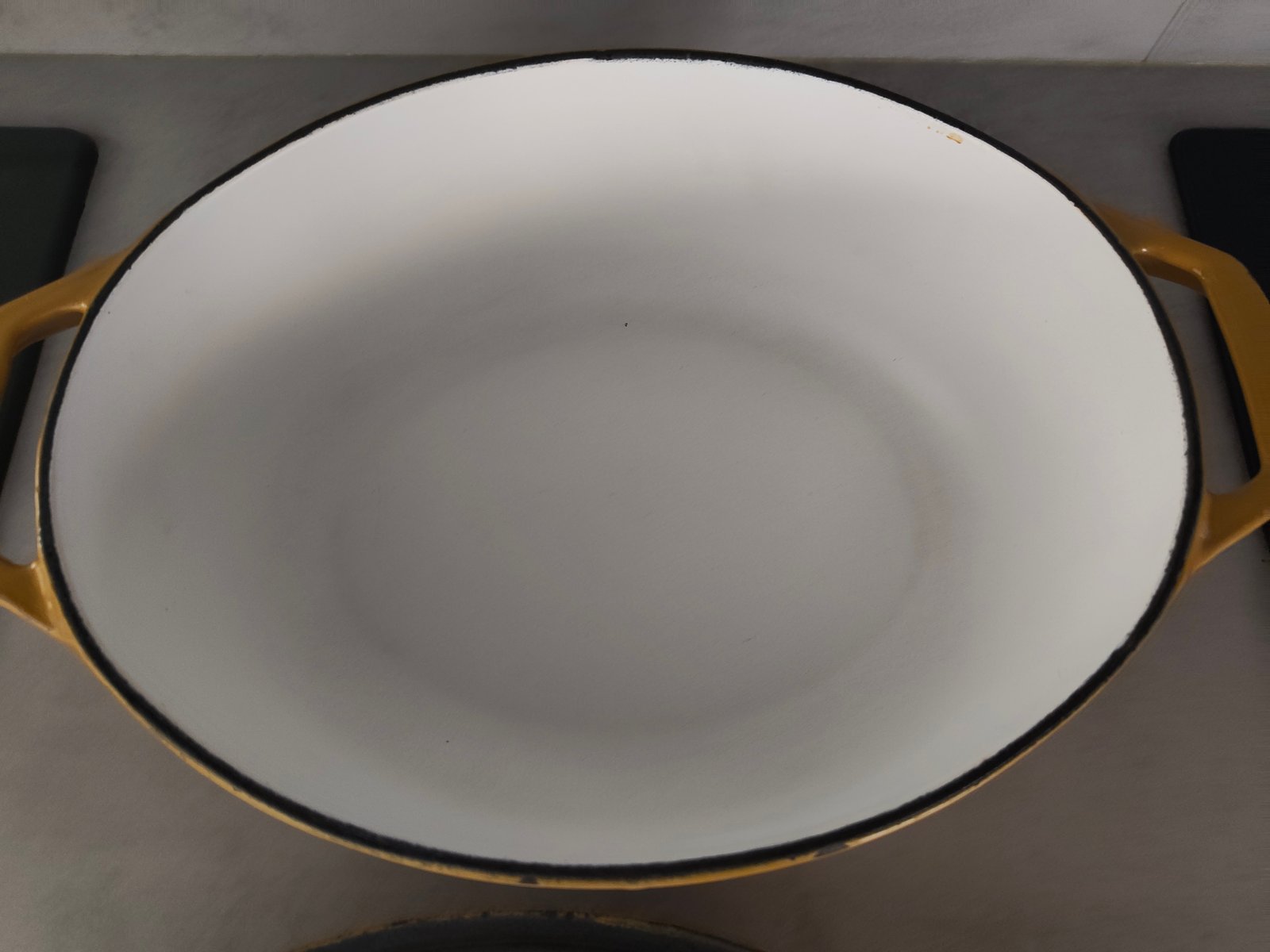 Vintage Nomar Cast Iron Cocotte – Rare French Enamel Oval Dutch Oven – Staub Group – 1970s Floral Design — photo 15