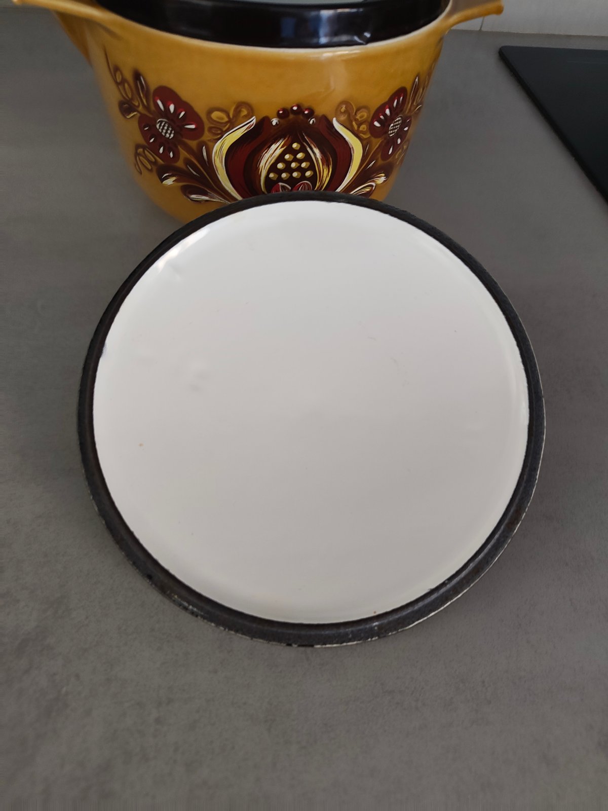 Vintage Nomar Cast Iron Poêlon – Rare Floral Folk Pattern Staub Group – 1970s — photo 4